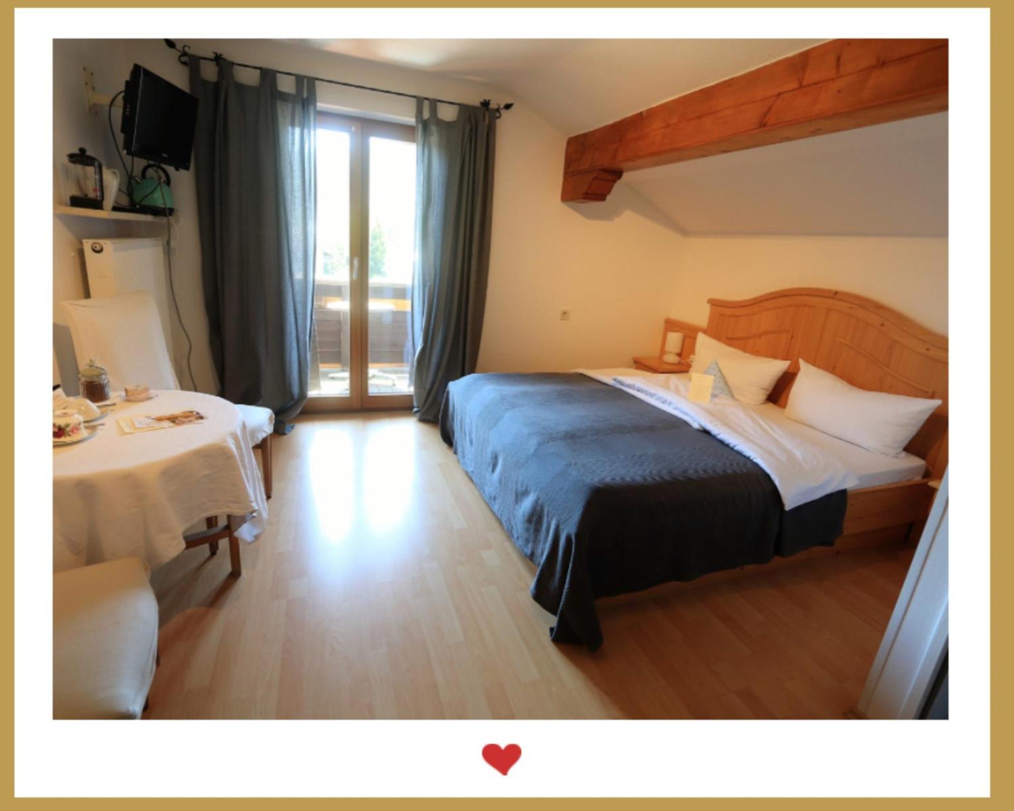 Berghupferl - Do Legst Di Nieda Bed and Breakfast Oberaudorf Exteriör bild